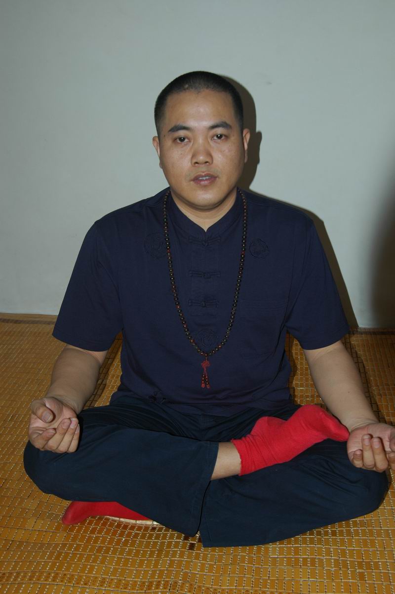 明华居士与明华居士佛堂