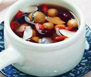 女人补血的最佳时间与食物