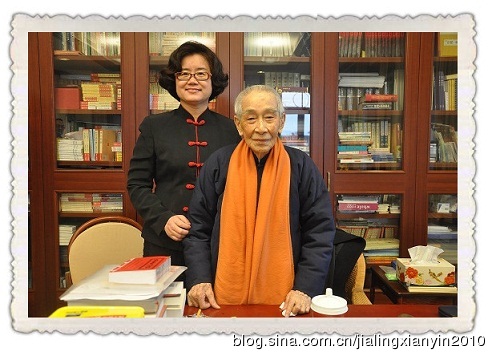 月圆之夜送恩师,花雨满天心相随--怀念南师 月圆之夜送恩师,花雨满天心相随--怀念南师