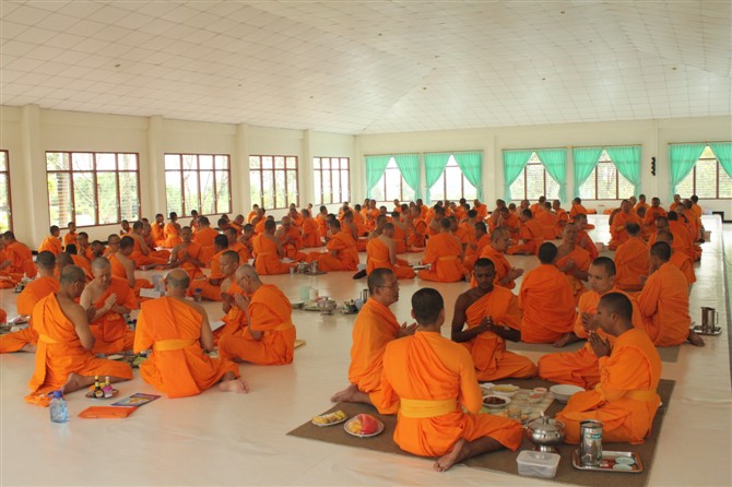 2012泰国法身寺第十届佛法薪传者短期出家活