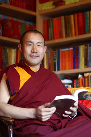 慈诚罗珠堪布:如何面对幸福