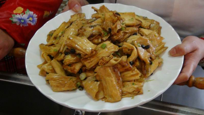 证荣法师在梅州佛光寺吉祥斋午宴上的讲话